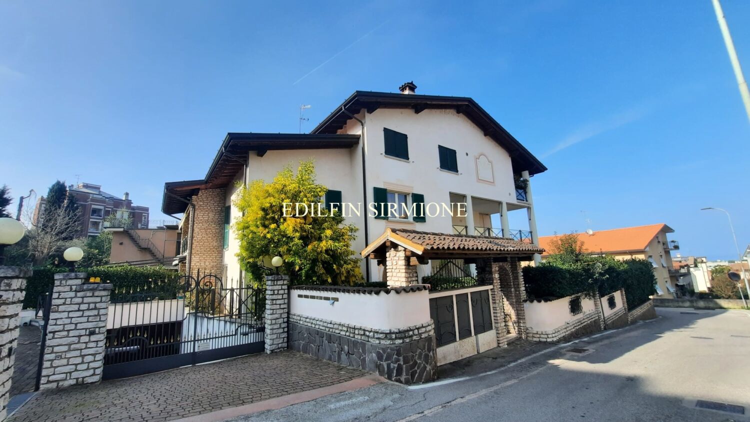 0-DESENZANO-QUADRILOCALE