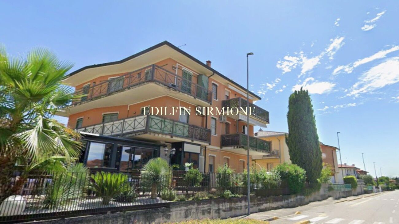 0 TRILOCALE-SIRMIONE-COLOMBARE-FACCIATA