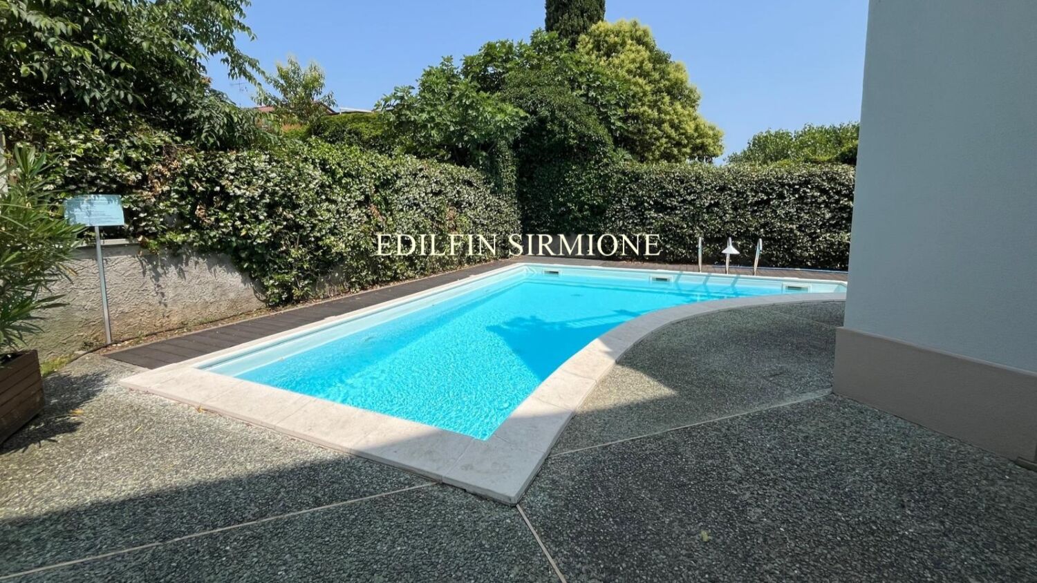 1-TRILOCALE-SIRMIONE-PISCINA