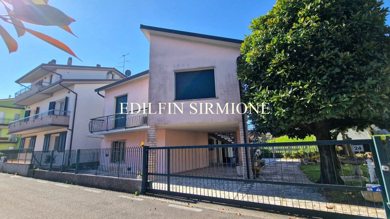 1-SIRMIONE-LUGANA-VILLA-SINGOLA